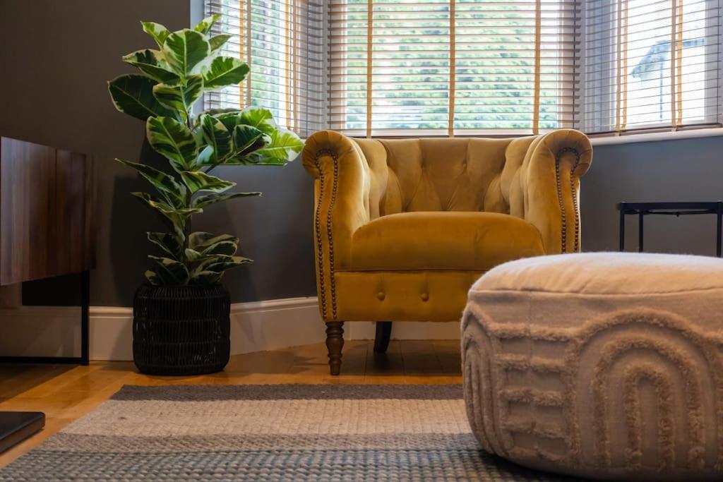 Hereford - Clifton Villa - Beautifully Presented House Located A Short Walk From City Centre - Sleeps 6 Guests - Perfect For Exploring Hereford - Hosted By Rentmyhouse ภายนอก รูปภาพ